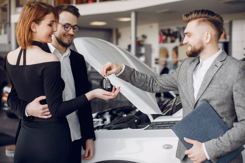  EldritchSys  : Excelență în vânzările de mașini second-hand